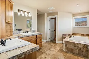 4122 SW Salmon Pl, Redmond, OR 97756 - Photo 31