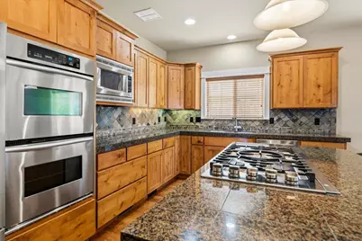 4122 SW Salmon Place, Redmond, OR 97756 - Photo 15