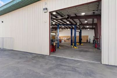 6062 Crater Lake Avenue, Central Point, OR 97502 - Photo 19