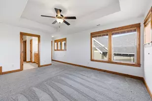 2627 N W Awbrey Point Cir, Bend, OR 97703 - Photo 19