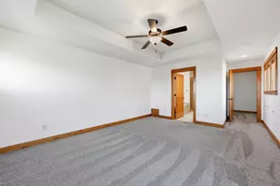 2627 N W Awbrey Point Cir, Bend, OR 97703 - Photo 25