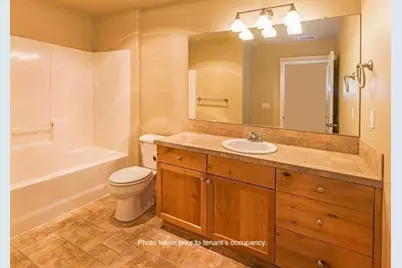 20491 Brentwood Avenue, Bend, OR 97702 - Photo 13