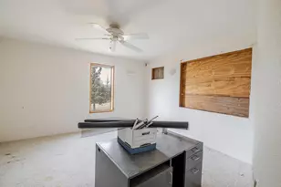 21070 Robin Ave, Bend, OR 97703 - Photo 41