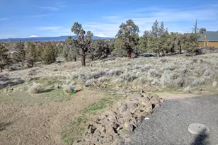 21070 Robin Ave, Bend, OR 97703 - Photo 57