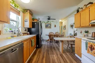 21070 Robin Ave, Bend, OR 97703 - Photo 17