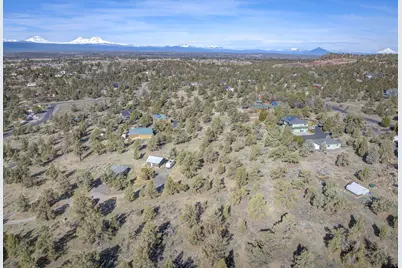 21070 Robin Avenue, Bend, OR 97703 - Photo 55
