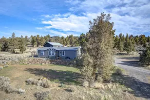 21070 Robin Ave, Bend, OR 97703 - Photo 43