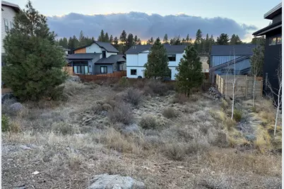 61175 SW Tippytoe Place, Bend, OR 97702 - Photo 9
