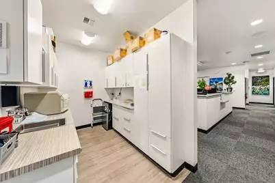 296 S Pacific Highway, Talent, OR 97540 - Photo 37