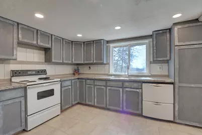 5492 Highway 227, Trail, OR 97541 - Photo 11