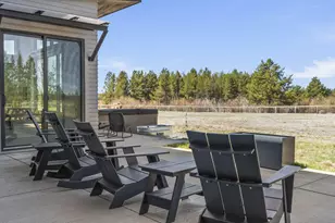 55543 Huntington Rd, Bend, OR 97707 - Photo 49