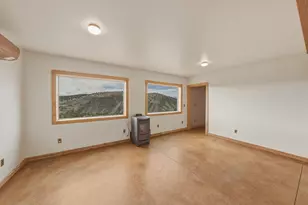 12550 NW Steelhead Falls Dr, Terrebonne, OR 97760 - Photo 3