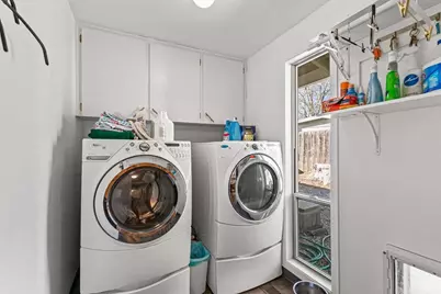 2860 W Griffin Creek Road, Medford, OR 97501 - Photo 23