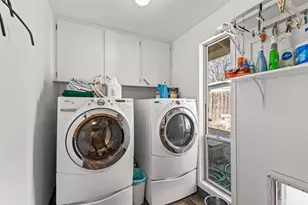 2860 W Griffin Creek Rd, Medford, OR 97501 - Photo 23