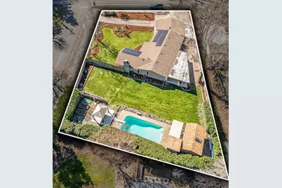 2860 W Griffin Creek Road, Medford, OR 97501 - Photo 1