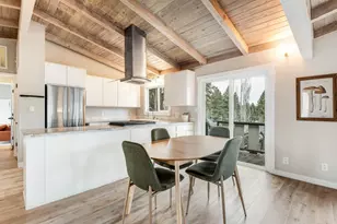 1363 NE Bear Creek Rd, Bend, OR 97701 - Photo 7