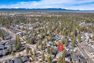 2424 NW Crossing Dr, Bend, OR 97703 - Photo 27