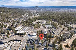 2424 NW Crossing Dr, Bend, OR 97703 - Photo 27