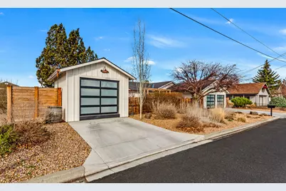1443 SW Canyon Drive, Redmond, OR 97756 - Photo 3