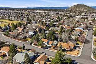 1283 NE Providence Dr, Bend, OR 97701 - Photo 45