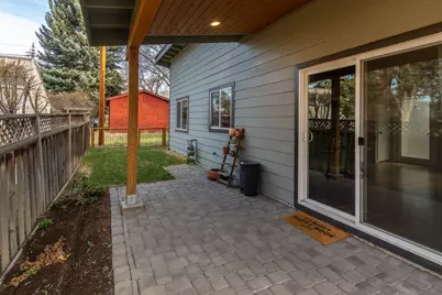 558 NE Lafayette Avenue, Bend, OR 97701 - Photo 13