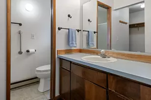 21060 Woodhaven Ave, Bend, OR 97702 - Photo 13