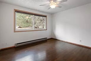 21060 Woodhaven Ave, Bend, OR 97702 - Photo 11