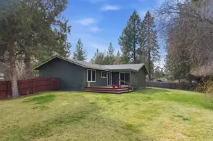 21060 Woodhaven Ave, Bend, OR 97702 - Photo 21