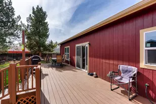 658 NE Shoshone Dr, Redmond, OR 97756 - Photo 23