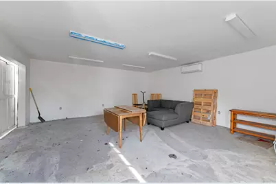 813 E 9th Street, Medford, OR 97504 - Photo 21