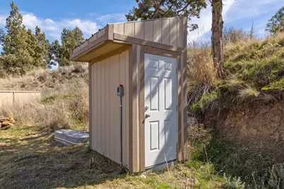 4811 Wocus Road, Klamath Falls, OR 97601 - Photo 35