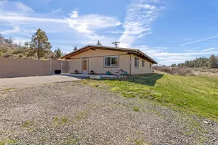 4811 Wocus Rd, Klamath Falls, OR 97601 - Photo 3