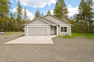 16020 Alpine Dr, La Pine, OR 97739 - Photo 1