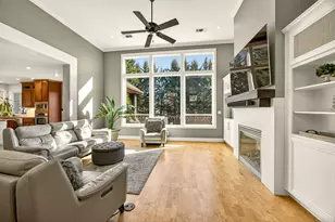 3874 Cherry Ln, Medford, OR 97504 - Photo 21