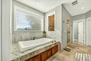 3874 Cherry Ln, Medford, OR 97504 - Photo 43