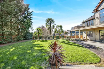 3874 Cherry Lane, Medford, OR 97504 - Photo 9