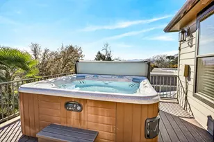 3874 Cherry Ln, Medford, OR 97504 - Photo 13