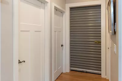 566 NE Lafayette Avenue # 1, Bend, OR 97701 - Photo 9