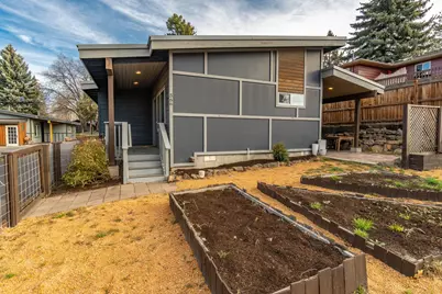 566 NE Lafayette Avenue # 1, Bend, OR 97701 - Photo 3