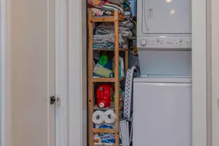 566 NE Lafayette Ave, Bend, OR 97701 - Photo 23