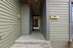 513 NE Irving Ave, Bend, OR 97701 - Photo 23