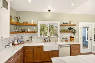 145 Lomas Rd, Jacksonville, OR 97530 - Photo 79