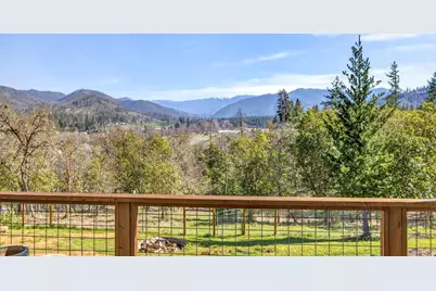 145 Lomas Road, Jacksonville, OR 97530 - Photo 39