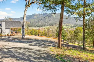 145 Lomas Rd, Jacksonville, OR 97530 - Photo 85
