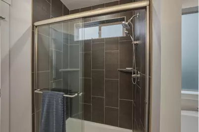 3016 NE Moreno Place, Bend, OR 97701 - Photo 17