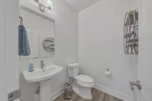 3016 NE Moreno Pl, Bend, OR 97701 - Photo 23