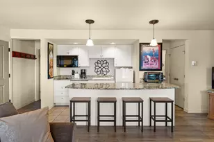 18575 SW Century Dr, Bend, OR 97702 - Photo 11