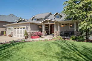 4575 Hathaway Dr, Medford, OR 97504 - Photo 1