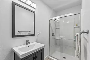 4575 Hathaway Dr, Medford, OR 97504 - Photo 41