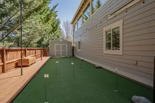 4575 Hathaway Dr, Medford, OR 97504 - Photo 47